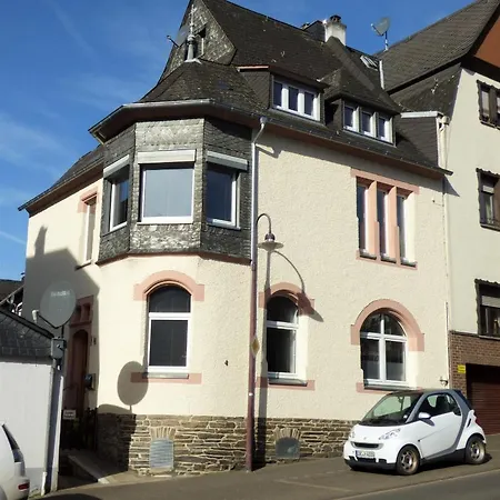 Sonnenhaus Apartmán *